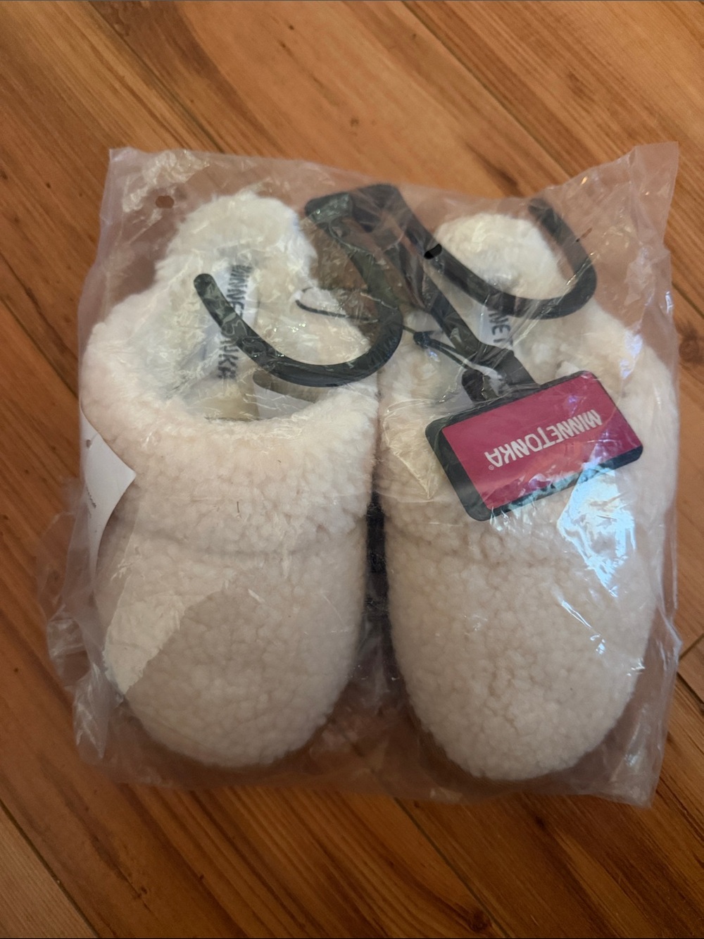 Minnetonka Cream Plush Sherpa Slip-Ons
